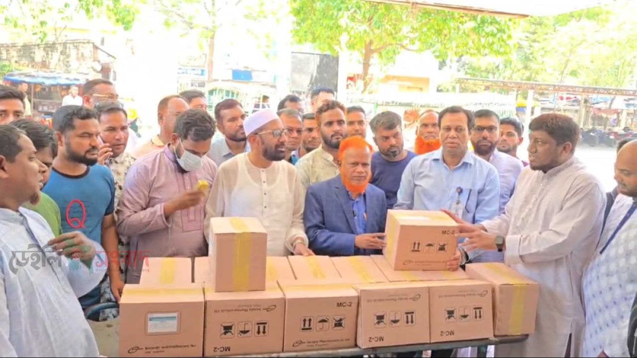 হামের প্রাদুর্ভাব বৃদ্ধিতে জেলা হাসপাতাল পরিদর্শন করেছেন এমপি নূরুল ইসলাম বুলবুল   