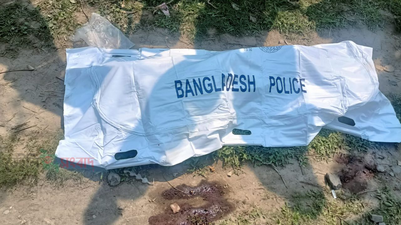 পাঁচবিবিতে রেললাইনের ধারে পড়েছিলো যুবকের লাশ