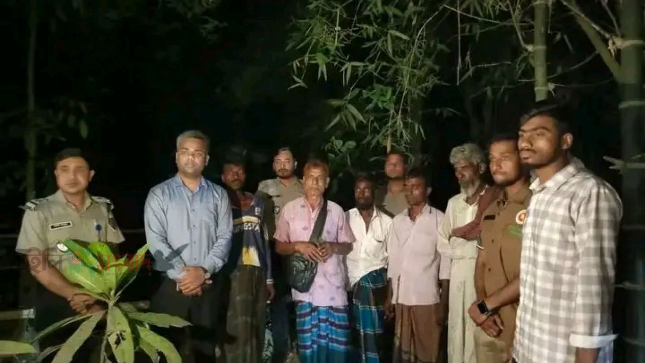 দুরমুঠ মেলায় মাদকবিরোধী অভিযানে ৫ জনকে ১ মাসের জেল 