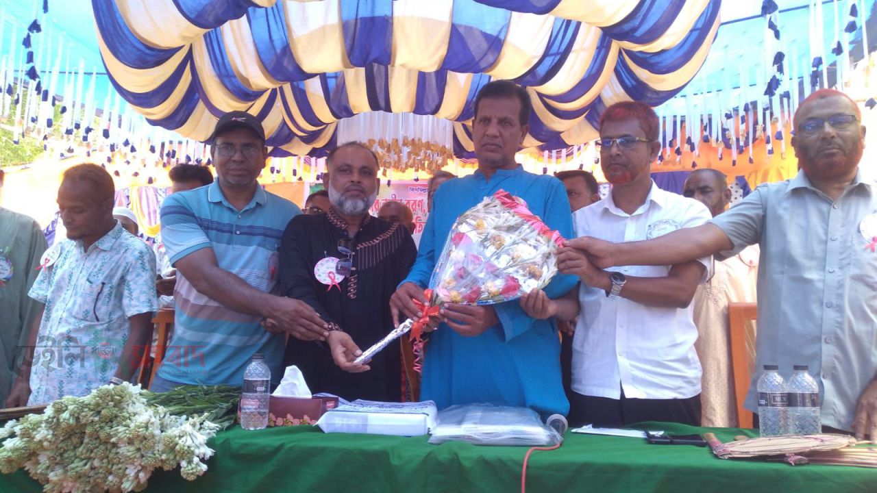 বরিয়া মাধ্যমিক বিদ্যালয়ে নবীন বরণ,SSC শিক্ষার্থীদের বিদায় অনুষ্ঠান।