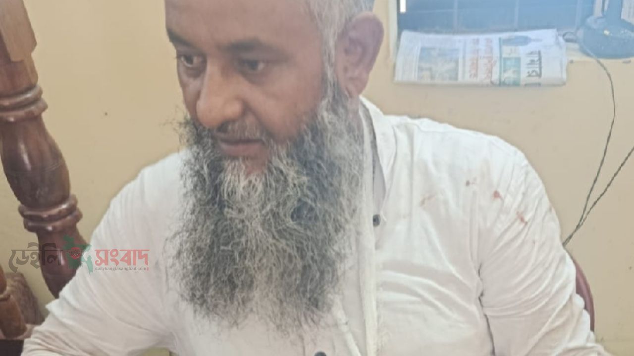 নবীনগর সরকারি জায়গায় দোকান নির্মাণ নিয়ে আ.লীগ-বিএনপি সংঘর্ষ,চেয়ারম্যানসহ গ্রেপ্তার ৩