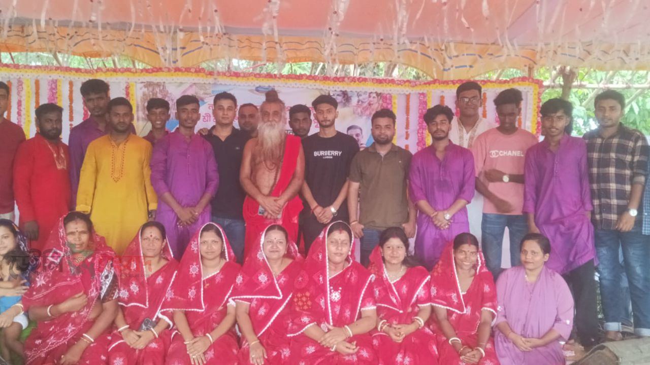 উত্তর গুজরায় শ্রীশ্রী জ্বালাকুমারী মায়ের বার্ষিক পূজা ও লীলা কীর্তন অনুষ্ঠিত