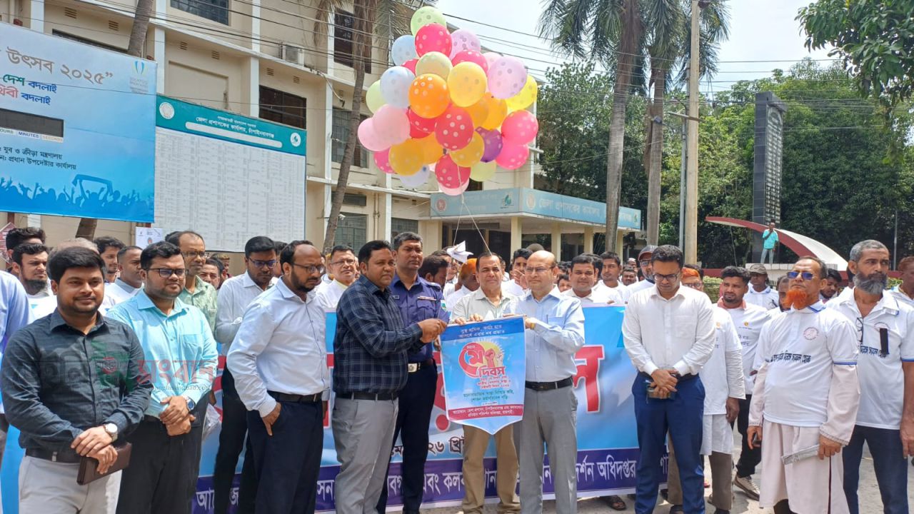 চাঁপাইনবাবগঞ্জে যথাযোগ্য মর্যাদায় মহান মে দিবস পালিত
