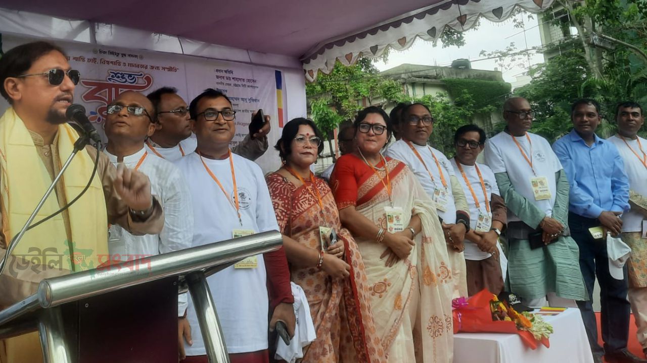 গৌতম বুদ্ধের শিক্ষাকে জীবনাদর্শ হিসেবে বাস্তব জীবনে প্রতিফলন ঘটানোর আহ্বান : চসিক মেয়র