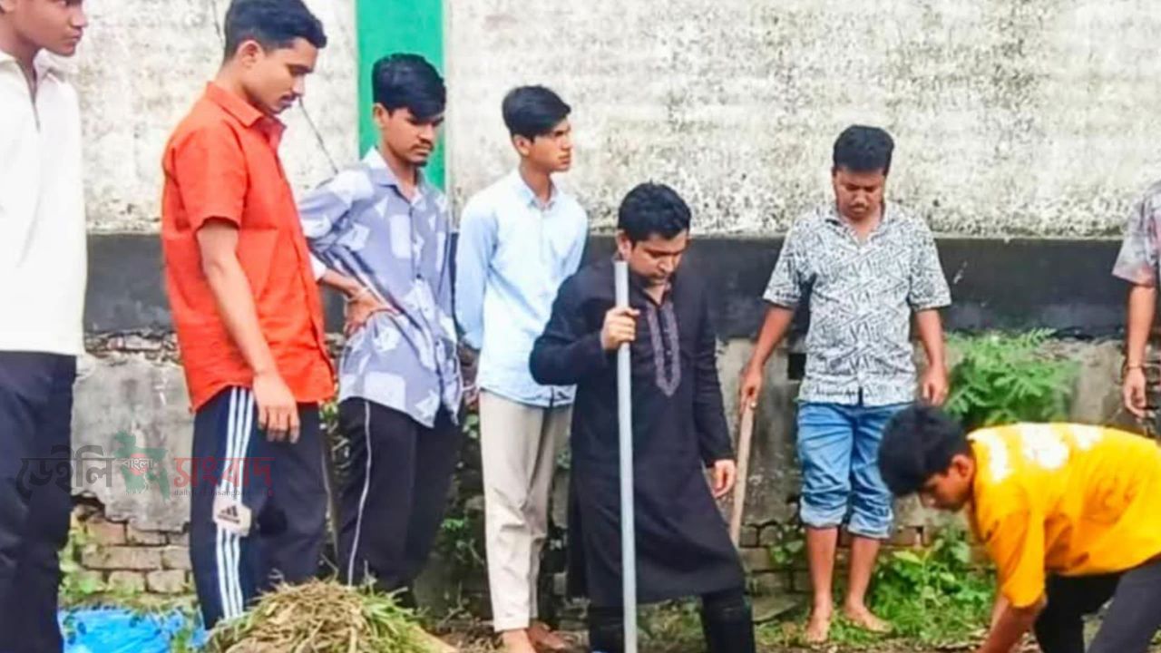 মর্গে ৪ দিন পড়ে থাকা প্রতিবন্ধী খোকন মিয়ার মরদেহ গ্রহণে অনাগ্রহ, বেওয়ারিশ হিসেবে দাফন সম্পন্ন