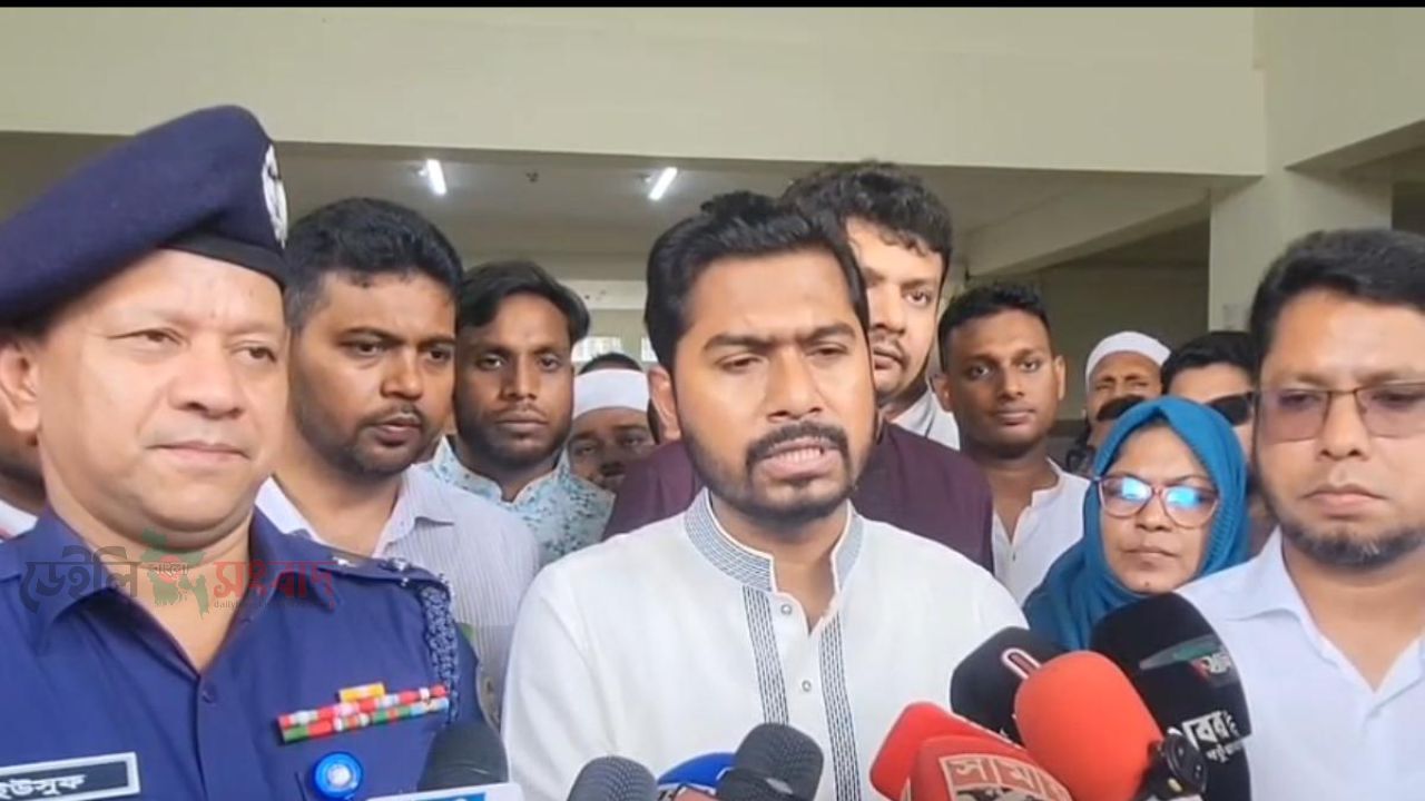 স্বাস্থ্য, শিক্ষা ও কর্মসংস্থানই সরকারের প্রধান চ্যালেঞ্জ: পটুয়াখালী মেডিকেল পরিদর্শনে প্রতিমন্ত্রী নুর