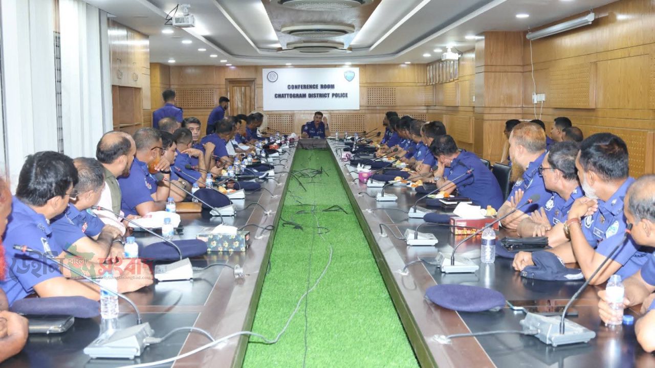 চট্টগ্রাম জেলার নবনিযুক্ত পুলিশ সুপার  জনাব মোঃ মাসুদ আলম বিপিএম এর দায়িত্বভার গ্রহণ