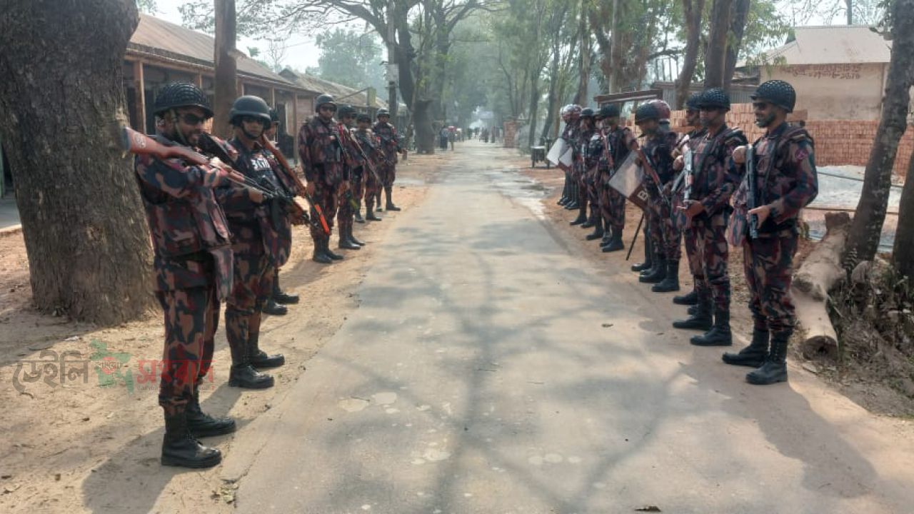 কুড়িগ্রামে সীমান্তে বিজিবির নজরদারি জোরদার। 
