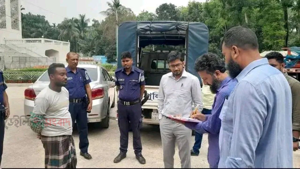 অবৈধ ট্রাক্টরে বালু পরিবহন দেওয়ানগঞ্জে একজনের ৭ দিনের কারাদণ্ড