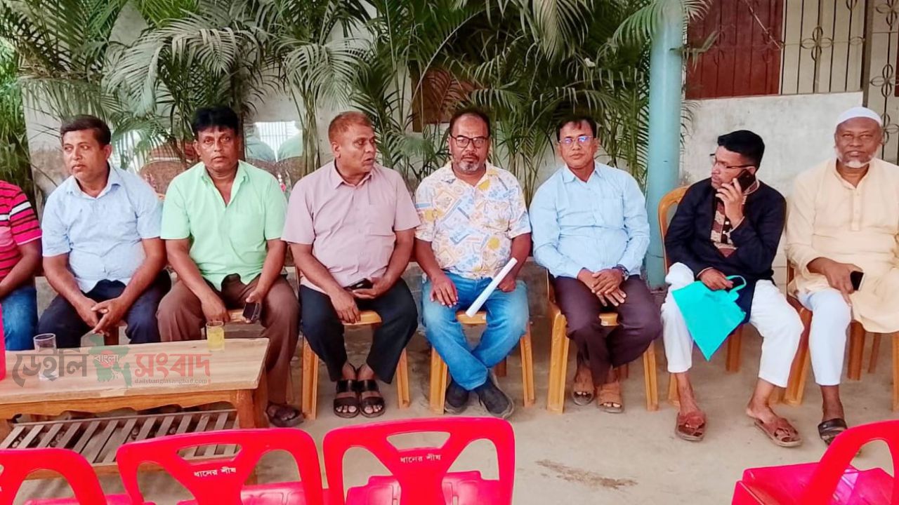 ত্যাগীদের কোনঠাসা করলে অপশক্তিই রাজপথ দখল করবে-