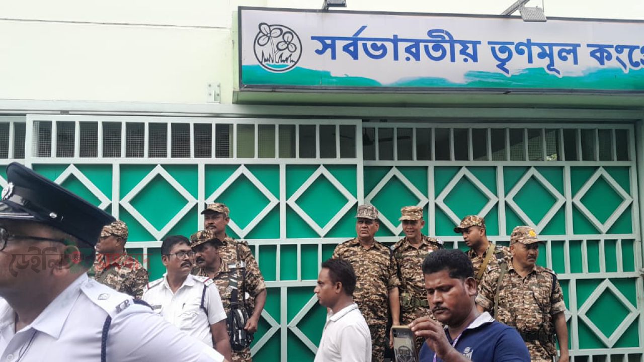হরিশ চ্যাটার্জী স্ট্রিটে মমতা ব্যানার্জির বাড়িতে- সিআইডি তল্লাশি 