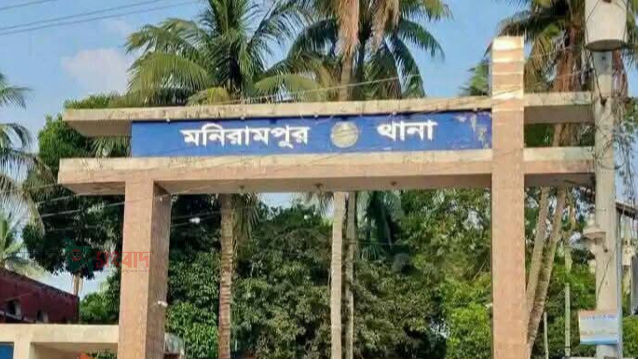 মণিরামপুরে ‘রকিকে না পেয়ে মা গ্রেফতার’ অপপ্রচার, আইনি ব্যবস্থার হুঁশিয়ারি পুলিশের !