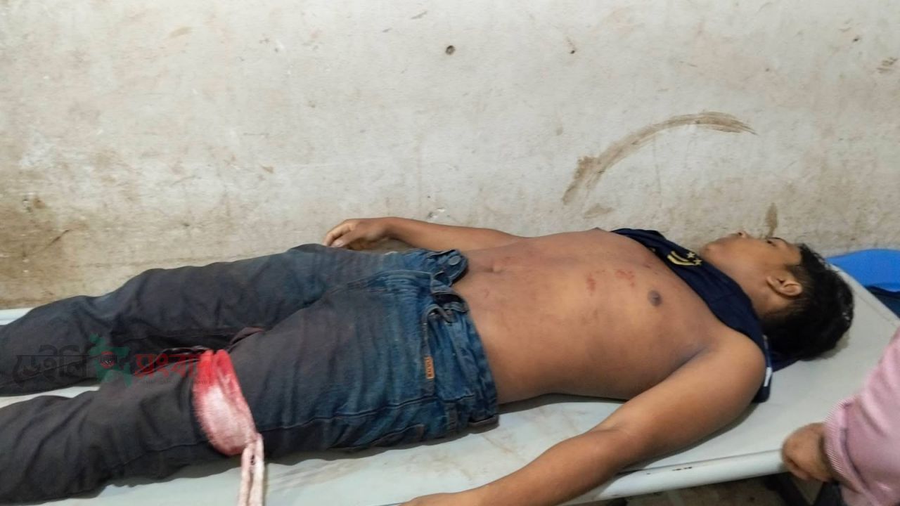 নোয়াখালীতে মাদকের বিরোধে স্কুলছাত্রকে কুপিয়ে হত্যা, আটক ১