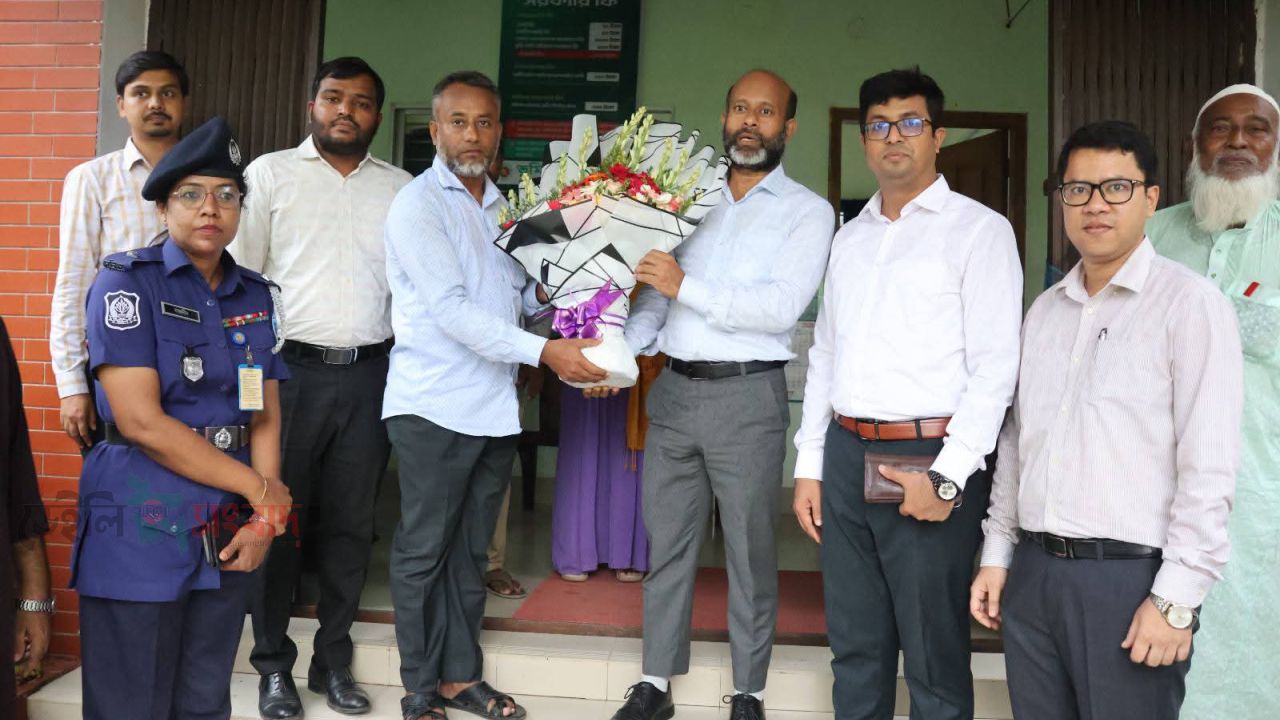 জেলা প্রশাসকের কসবা উপজেলা পরিদর্শন: নাগরিক সেবা, আইন-শৃঙ্খলা ও উন্নয়ন কার্যক্রমে গুরুত্বারোপ।