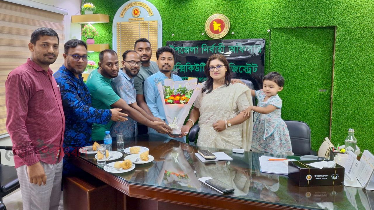 জামালগঞ্জে প্রেসক্লাবের সাংবাদিকদের সঙ্গে নবাগত ইউএনও’র মতবিনিময় সভা