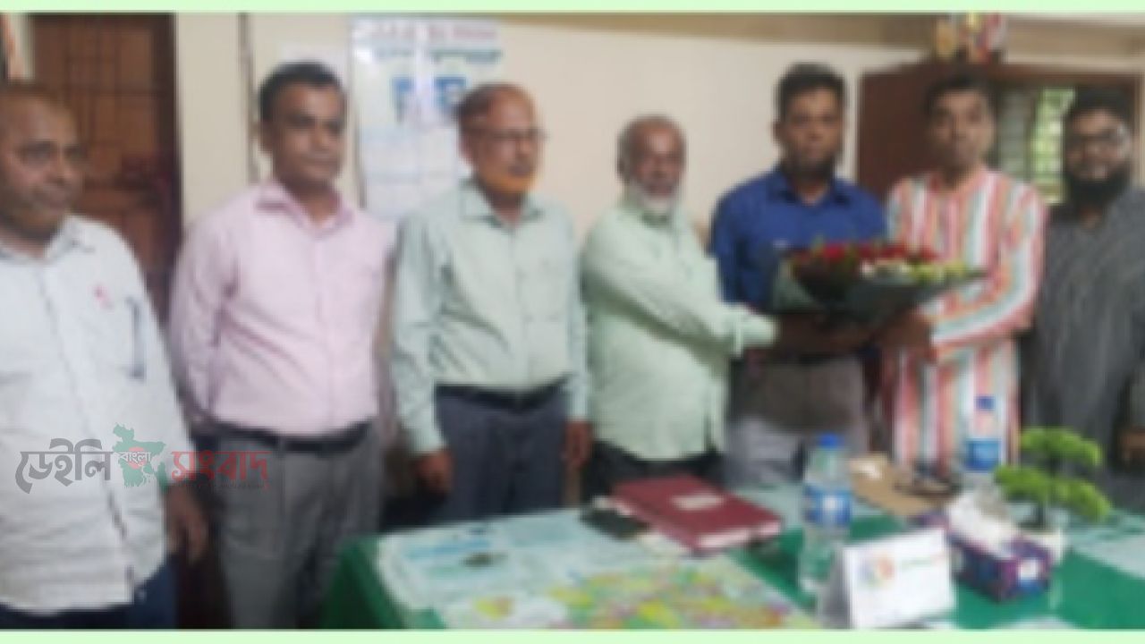 হাবিলাসদ্বীপ উচ্চ বিদ্যালয়ের নতুন সভাপতি প্রকৌশলী মোহাম্মদ আবু তাহের এর দায়িত্ব গ্রহণ 