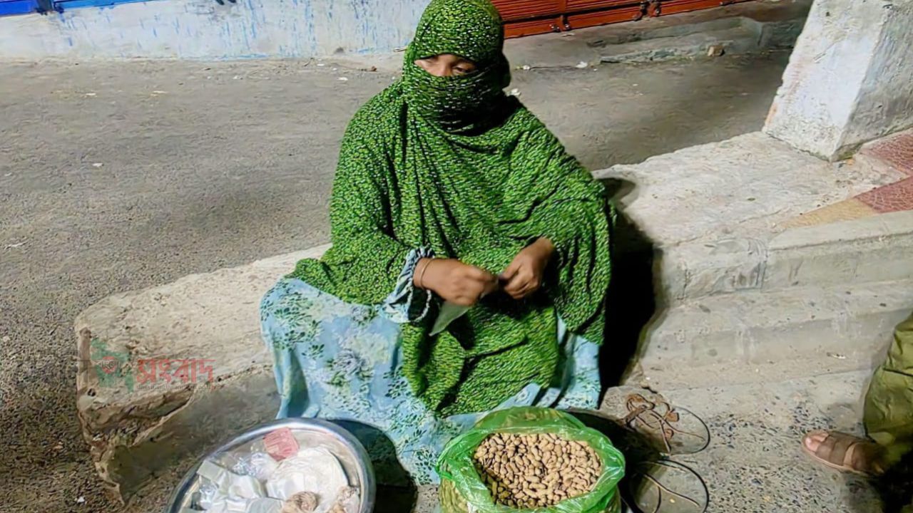 জীবন যুদ্ধে হার মানেনি সালমা 