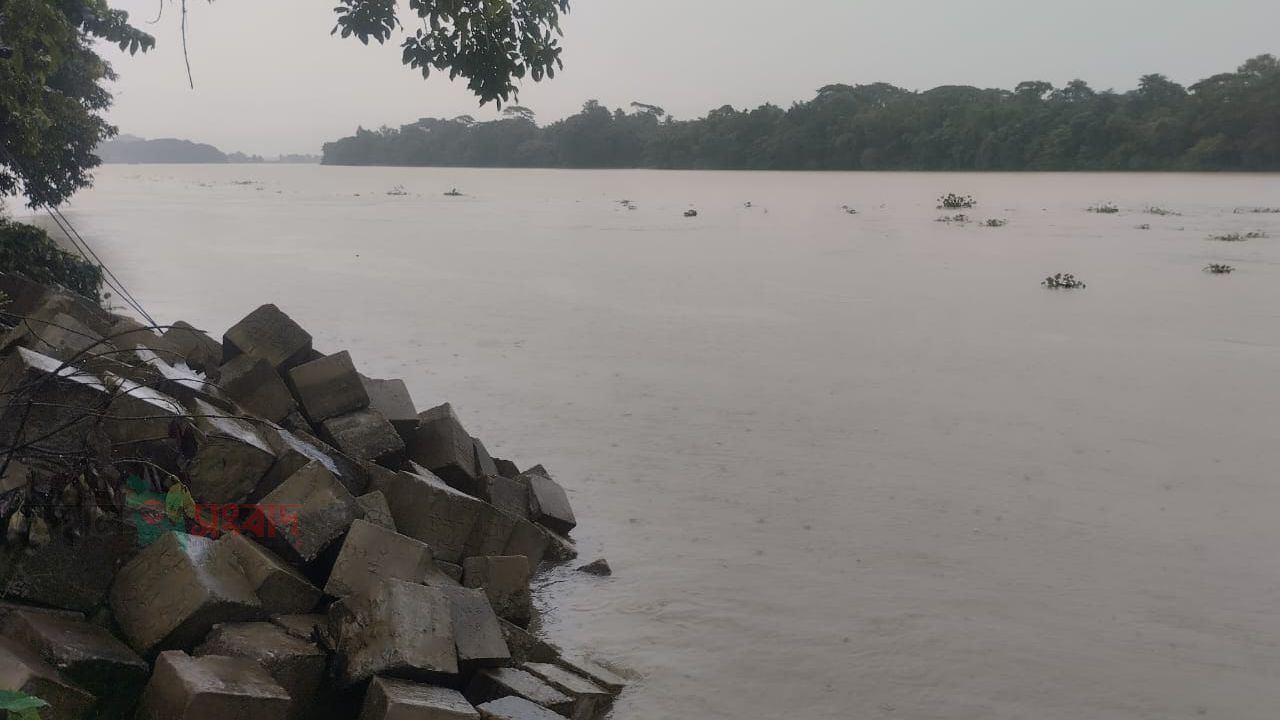 বালাগঞ্জ উপজেলার নিন্মঞ্চল প্লাবিত, ব্ন্যার আশ্ংস্কা  