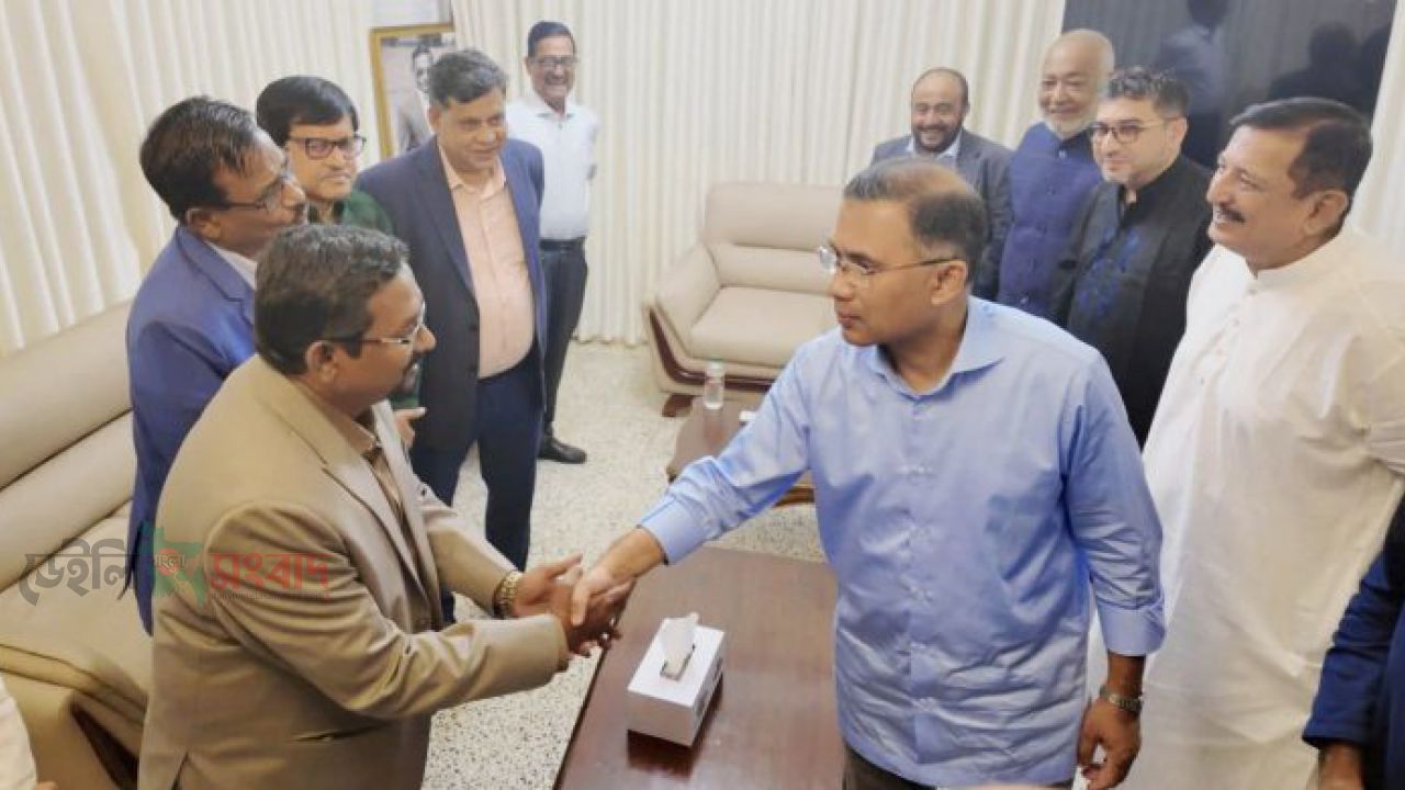সুখবর আসছে’—রহস্যময় পোস্টে সরগরম বিএনপি,জেলা পরিষদ প্রশাসক পদে আলোচনায় পাপ্পা