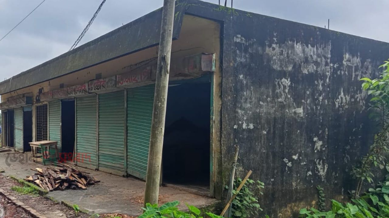ওসমানীনগরে প্রবাসীর জমি দখল করে মার্কেট নির্মাণ  থানায় লিখিত অভিযোগ