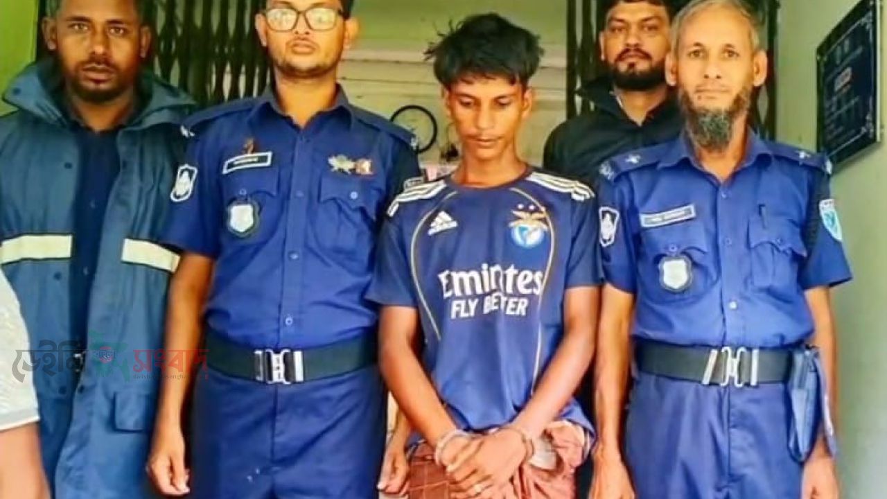 সুনামগঞ্জের শাল্লায় চলন্ত নৌকায় বিশ্ববিদ্যালয় ছাত্রীকে যৌন নিপীড়ন, অভিযুক্ত যুবক গ্রেফতার