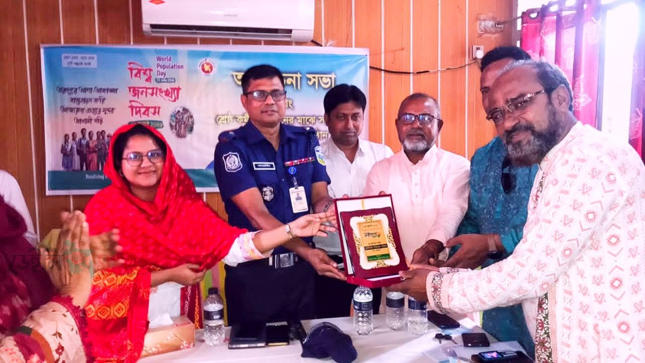 মদনে বিশ্ব জনসংখ্যা দিবস-২০২৬ পালিত, শ্রেষ্ঠদের সম্মাননা প্রদান
