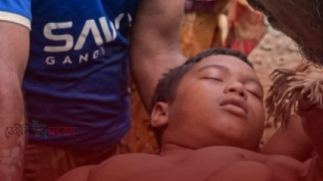 রাজবাড়ীর পাংশায় পদ্মা নদীতে গোসল করতে নেমে হাসিব (১৪) নামে এক কিশোরের মৃত্যু হয়েছে।