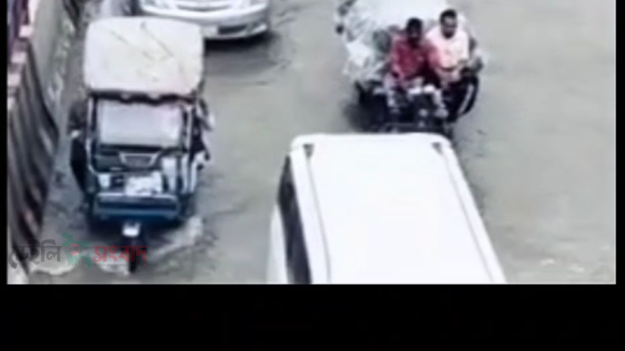 গাজীপুরের কালিয়াকৈর উপজেলা টানা ৬ দিনের বৃষ্টি হওয়াতে কালিয়াকৈর বাশি পারছেন বিপদে।