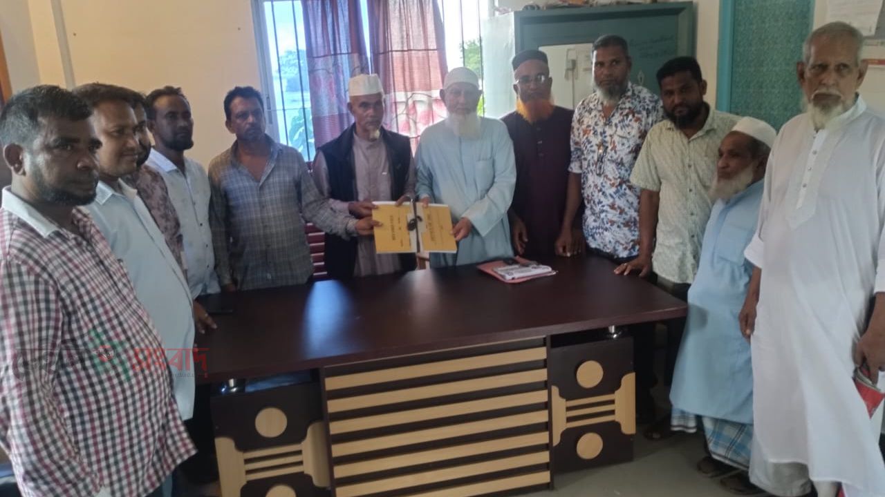 বালাগঞ্জে মুজেফর আলীর চেয়ারম্যান হিসাবে দায়িত্ব গ্রহন 