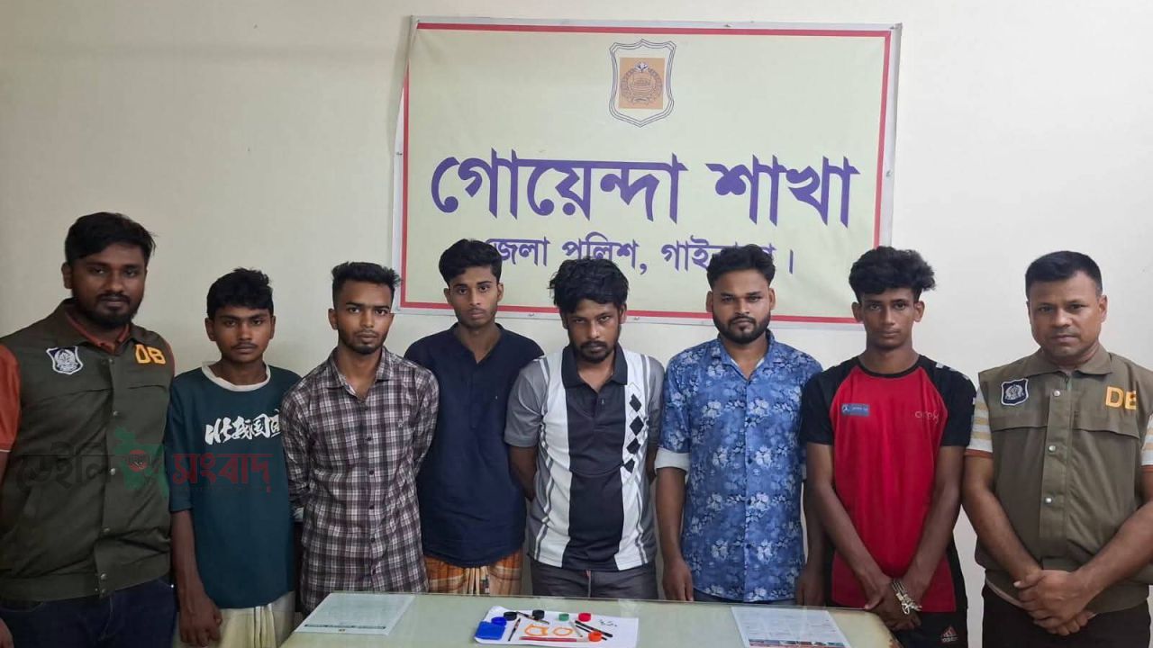 গোবিন্দগঞ্জে ডিবির অভিযানে ৬ মাদকসেবী আটক, ৫০ পিস ইয়াবা উদ্ধার