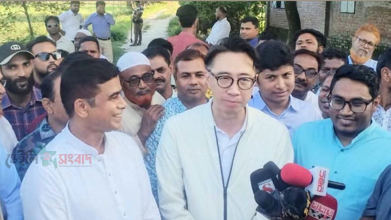 দেবীগঞ্জ অর্থনৈতিক অঞ্চলে বিনিয়োগে আগ্রহী মালয়েশিয়ান প্রতিনিধি দল