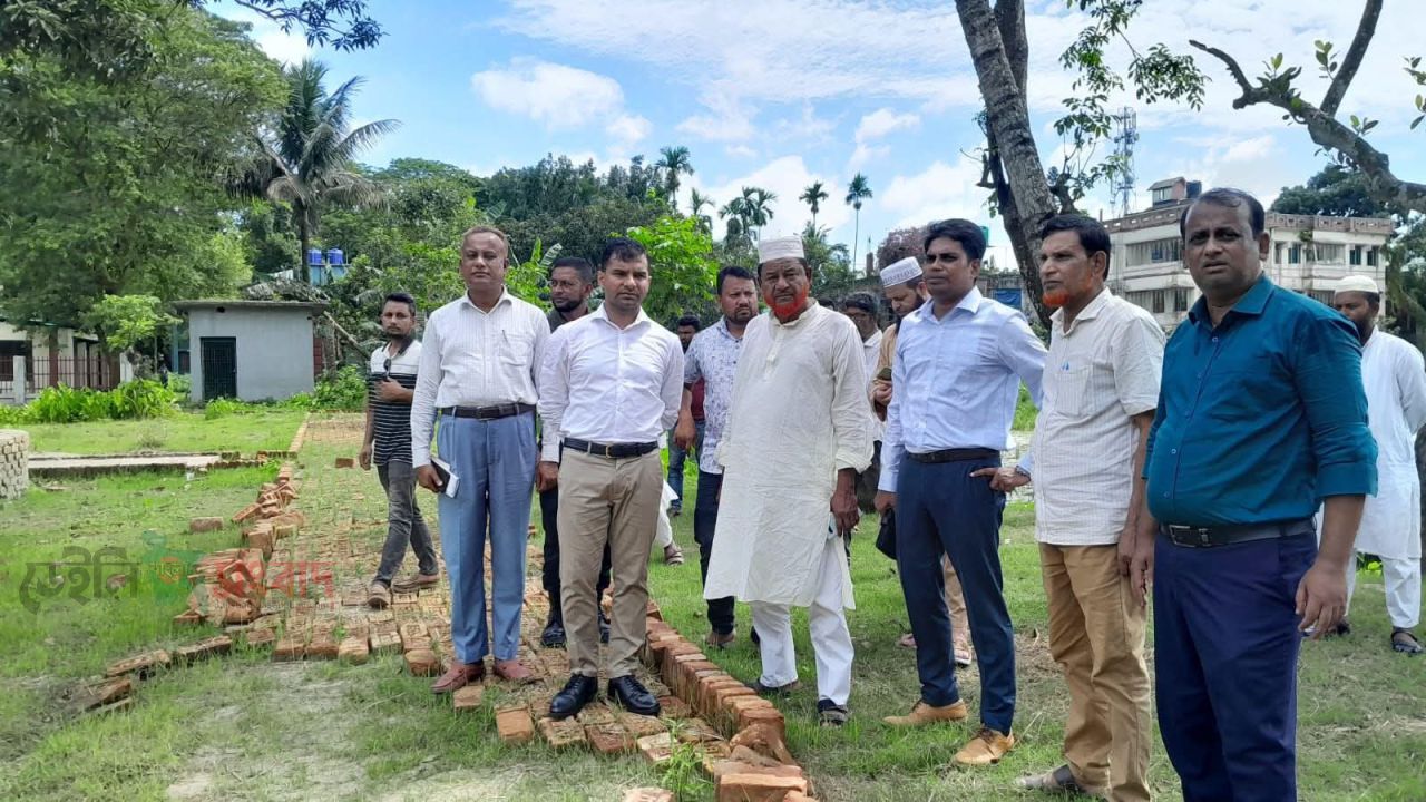 ফুলপুরে মিনি পার্ক নির্মাণে অনিয়মের অভিযোগ, নির্ধারিত সময়ে কাজ শেষের নির্দেশ