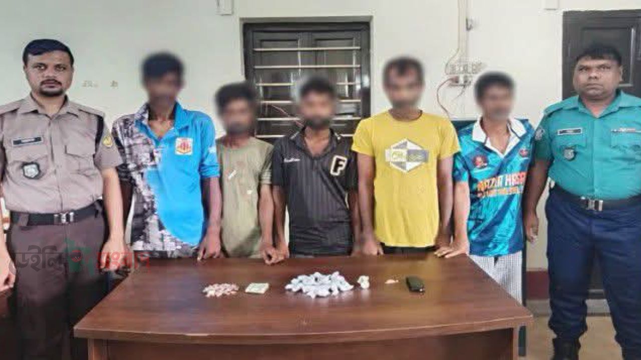 রাজশাহীতে ইয়াবা সহ ৫ মাদক ব্যবসায়ী গ্রেপ্তার 