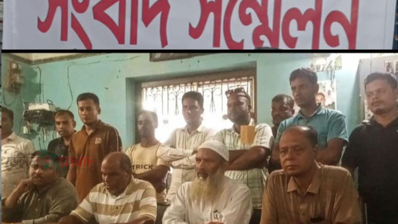 ফেক ফেসবুক আইডি হতে ভিত্তিহীন সংবাদ প্রচার করায় বদলগাছীতে যুবদল নেতার  সংবাদ সম্মেলন 