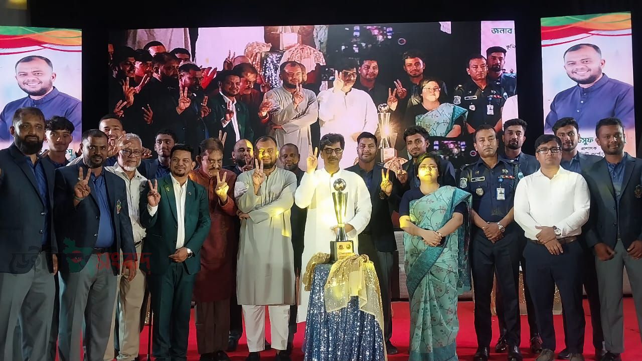 অভূতপূর্ব সম্মাননায় ভাসলো চ্যাম্পিয়ন কুমিল্লা: জাতীয় ক্রিকেটে ইতিহাস গড়া বীরদের নাগরিক সংবর্ধনা