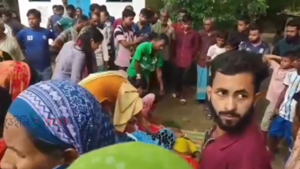 জগন্নাথপুরে ধর্মীয় অনুষ্ঠান থেকে বাড়ি ফেরার পথে হাওরে নৌকা ডুবে ৪জন নিখোঁজ,১ জনের লাশ উদ্ধার।