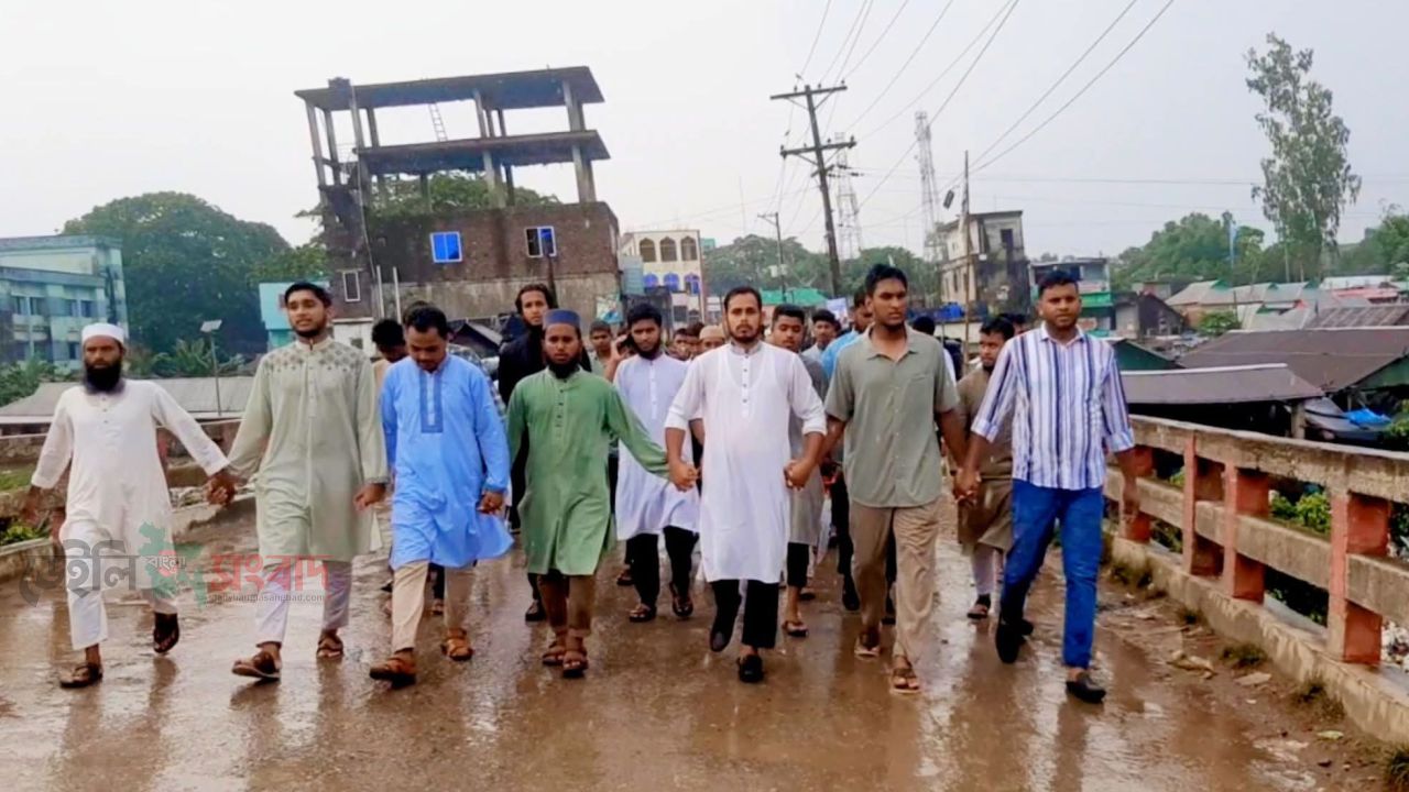 রাজধানীতে হামলার প্রতিবাদে বিজয়নগরে ছাত্রশিবিরের বিক্ষোভ