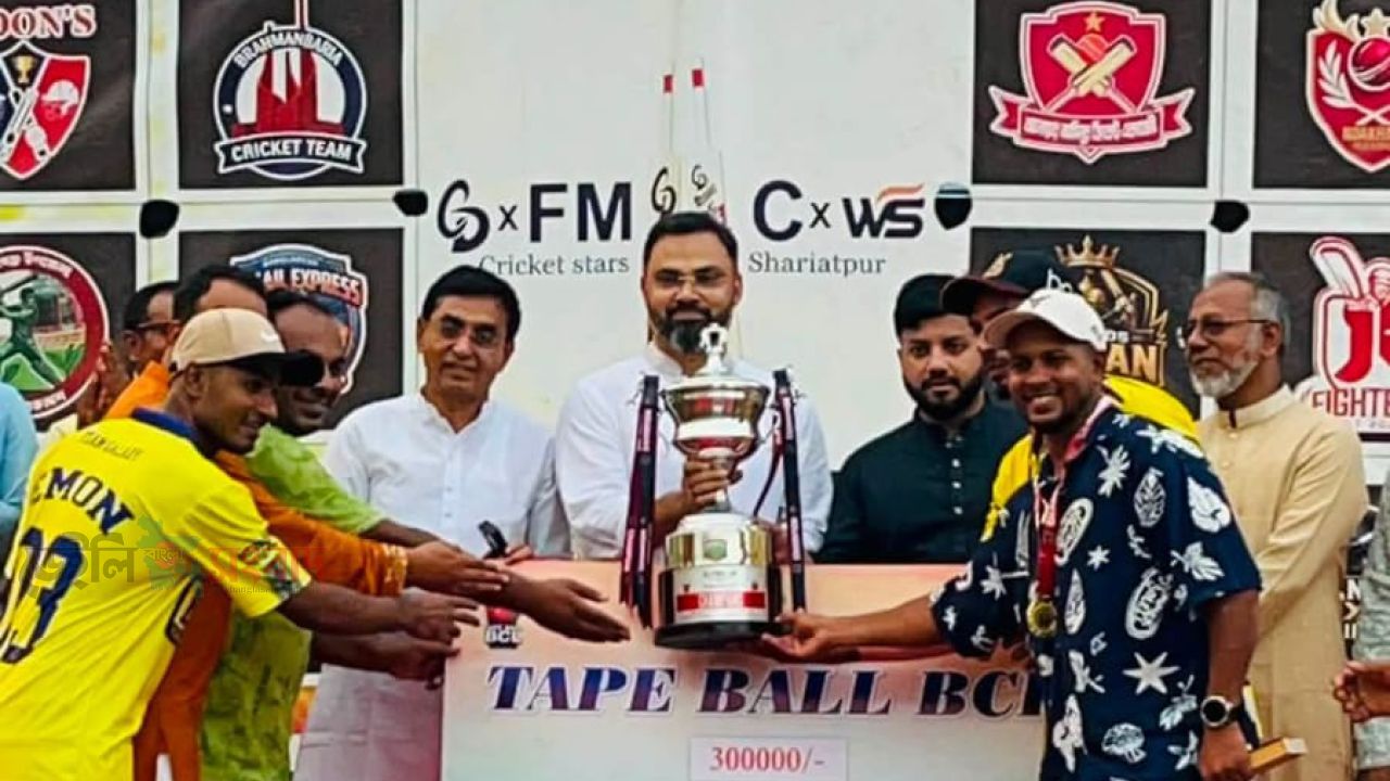 প্রতিটি ইউনিয়নে খেলার মাঠ বানানো হবে যুব ও ক্রীড়া প্রতিমন্ত্রী আমিনুল হক