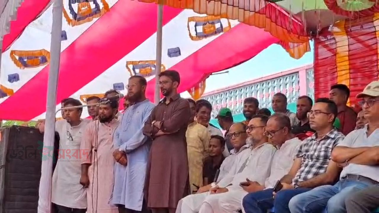 সুনামগঞ্জের দিরাইয়ে ১৪৪ ধারা  উপেক্ষা করে  বিএনপির দুই পক্ষের পাল্টাপাল্টি মিছিল ও সমাবেশ