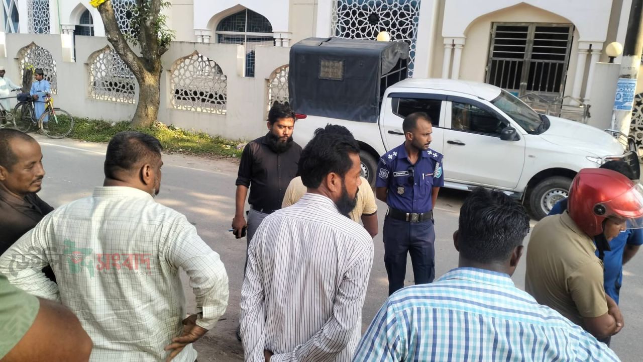 দিনাজপুর কাহারোল উপজেলা অত্যাবশ্যকীয় পন্য নিয়ন্ত্রণ আইন ও সড়ক পরিবহন আইন। 