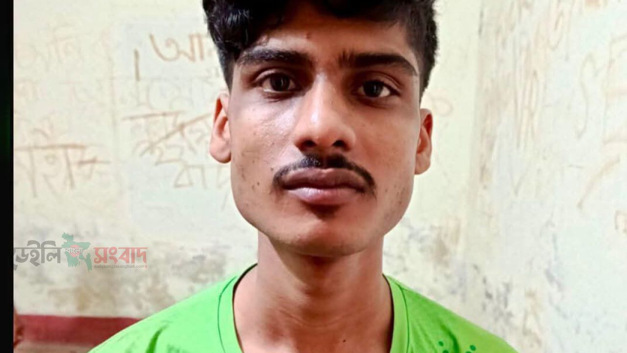 রাজশাহীতে  অনলাইন জুয়াড়ি আটক