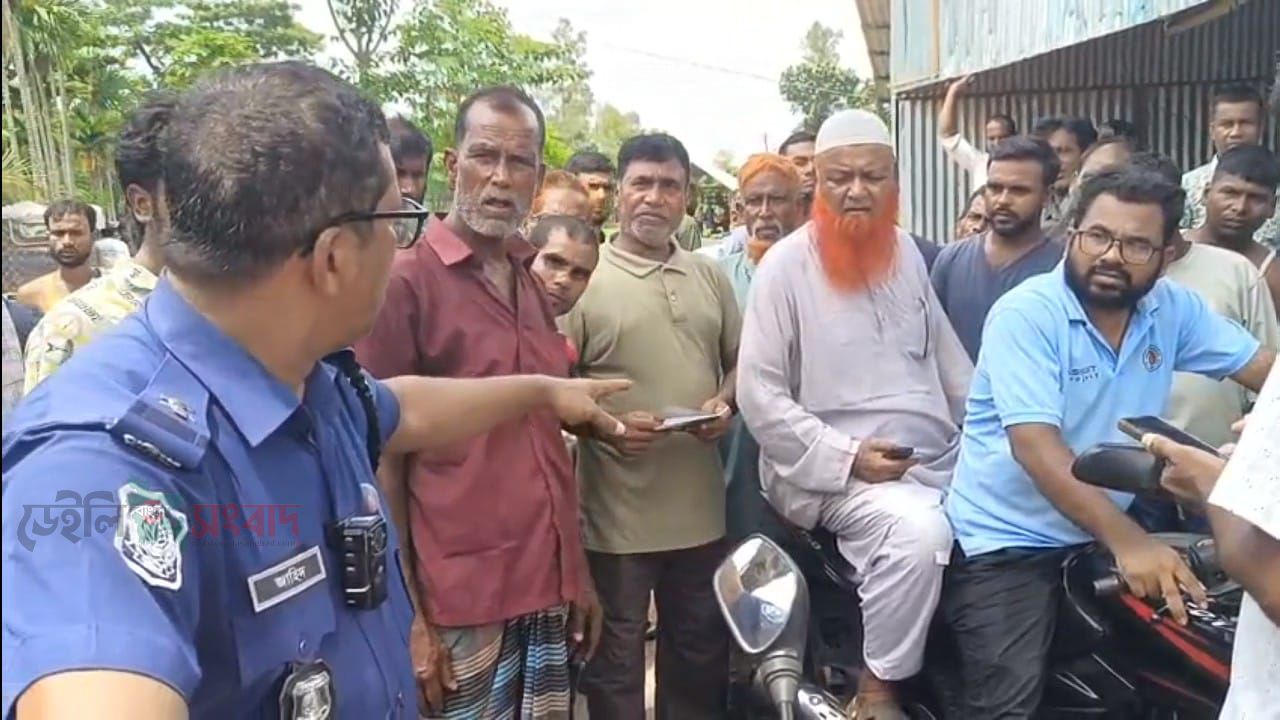 কুড়িগ্রামে সার লুটের ঘটনায় ৫ সদস্যের তদন্ত কমিটি গঠন
