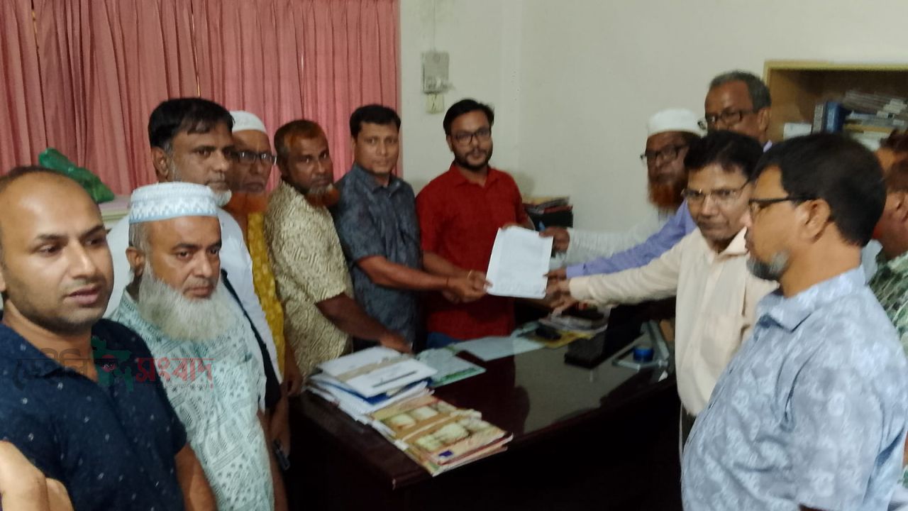 বালাগঞ্জ উপজেলা সহকারী শিক্ষা কর্মকর্তার  বিরুদ্ধে আনিত অভিযোগে শিক্ষক বৃন্দ ক্ষুদ্ধ