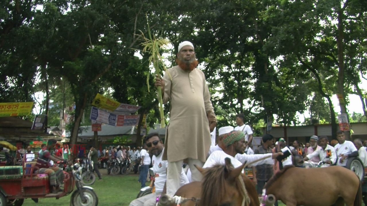 পীরগাছায় বিএনপির প্রতিষ্ঠাবার্ষিকী উদযাপন: চৌধুরানীতে সাইদুল ইসলামের উদ্যোগে বিশাল আনন্দ র‍্যালি