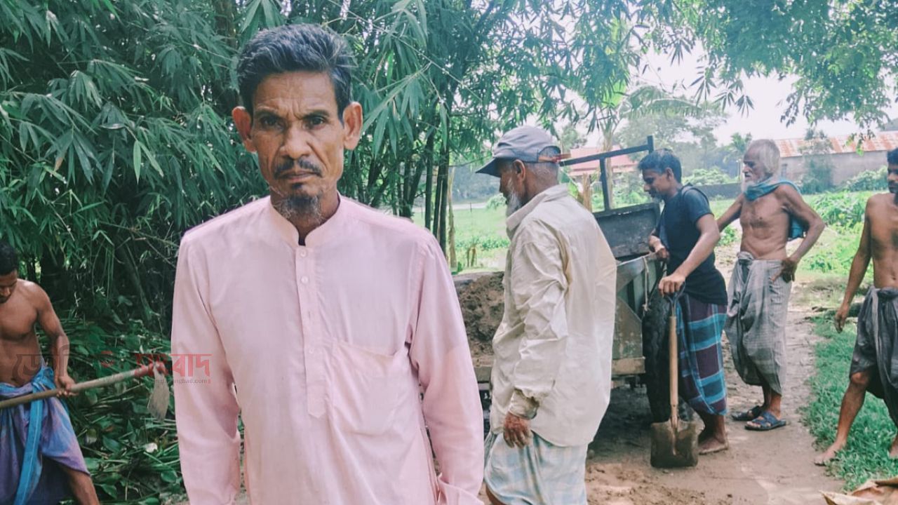 মানবতার ফেরিওয়ালা রফিকুল ইসলামকে মেম্বার হিসেবে দেখতে চান এলাকাবাসী