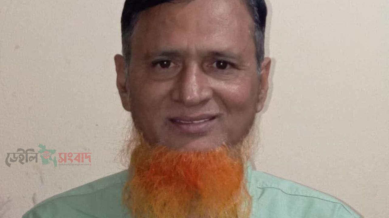 ২০২২ সালের ইফতার মাহফিলে  আতাউল করিমের' সাহসী ভূমিকার কথা স্মরণ করছেন এলাকাবাসী
