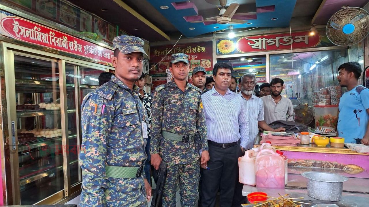 কচুয়ায় ভোক্তা অধিকারের অভিযানে ৫ ব্যবসা প্রতিষ্ঠানকে ৫০ হাজার টাকা জরিমানা