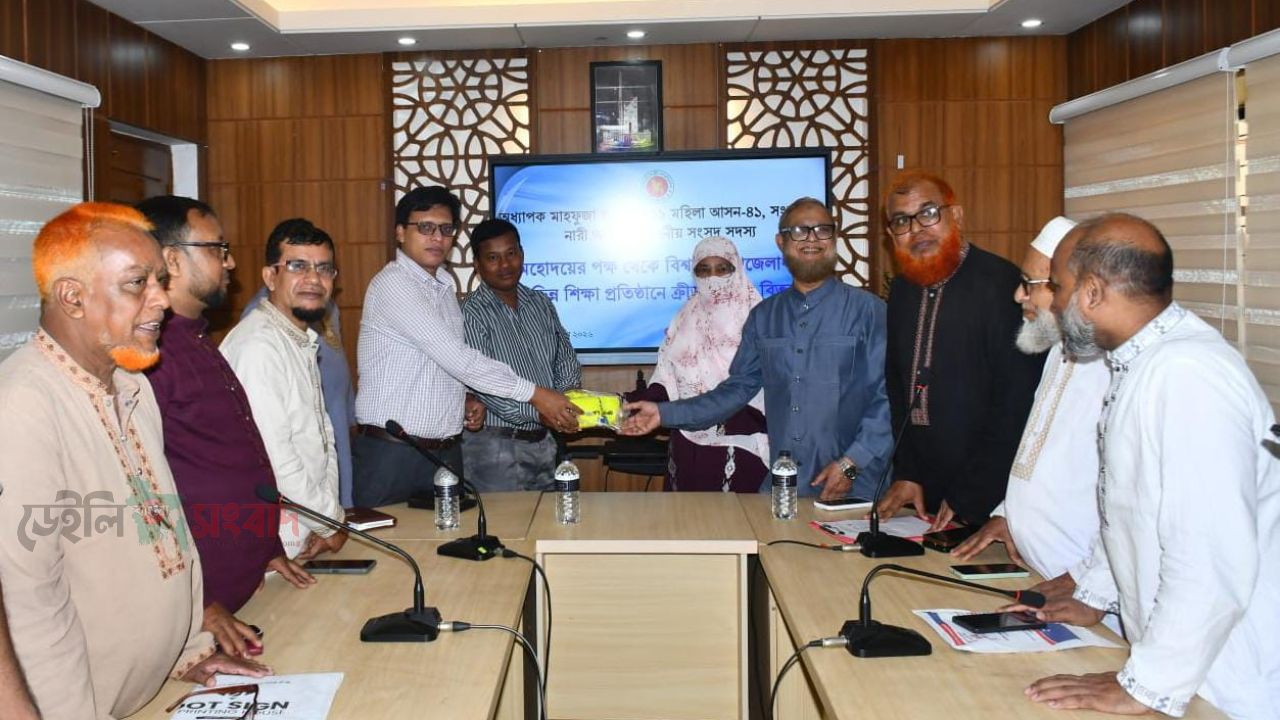 অনৈতিক শিক্ষা কখনো একটা ভাল জাতি উপহার দিতে পারেনা-অধ্যাপক মাহফুজা হান্নান এমপি