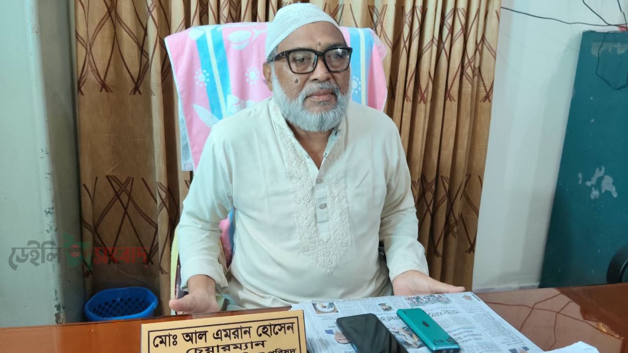 সাংবাদিককে হত্যা মামলায় আসামি করার অভিযোগের প্রতিবাদ চেয়ারম্যানের