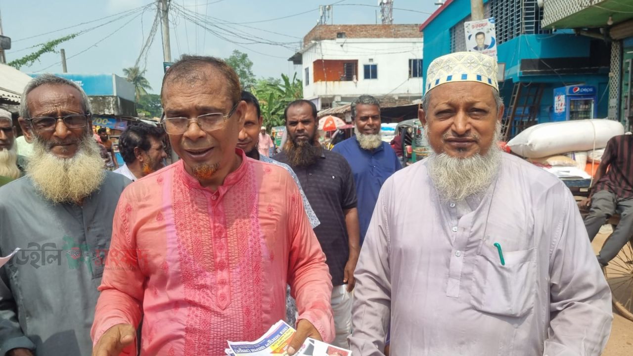 সিংড়ায় ছাতার দিঘি ইউনিয়নে গণসংযোগে চেয়ারম্যান  প্রার্থী শামসুল আলম মামুন